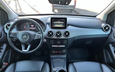 Mercedes-Benz B-Класс, 2017 год, 1 650 000 рублей, 8 фотография
