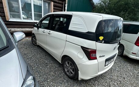 Honda Freed I, 2011 год, 1 180 000 рублей, 2 фотография