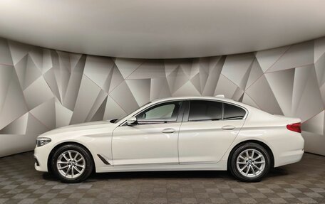 BMW 5 серия, 2019 год, 3 393 000 рублей, 5 фотография