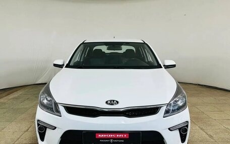 KIA Rio IV, 2018 год, 1 300 000 рублей, 2 фотография