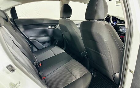 KIA Rio IV, 2018 год, 1 300 000 рублей, 17 фотография