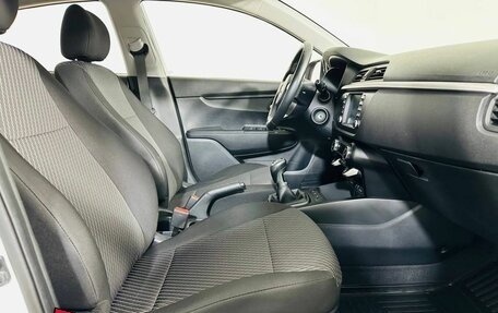 KIA Rio IV, 2018 год, 1 300 000 рублей, 14 фотография