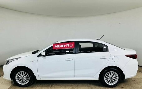 KIA Rio IV, 2018 год, 1 300 000 рублей, 5 фотография