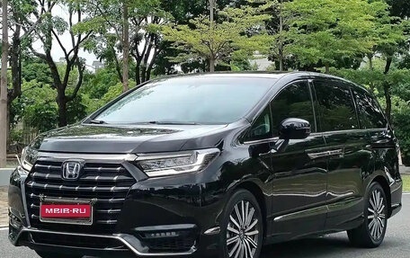 Honda Elysion, 2022 год, 2 750 000 рублей, 1 фотография