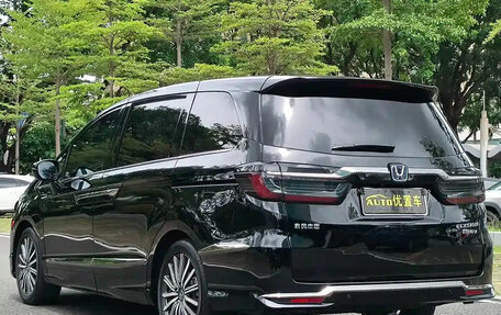 Honda Elysion, 2022 год, 2 750 000 рублей, 7 фотография