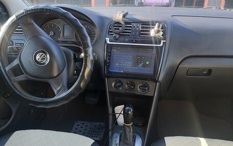Volkswagen Polo VI (EU Market), 2018 год, 550 000 рублей, 6 фотография