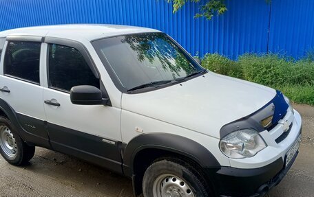 Chevrolet Niva I рестайлинг, 2018 год, 640 000 рублей, 8 фотография