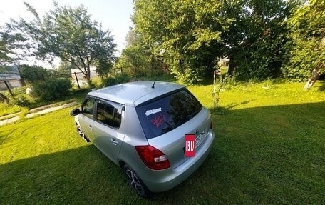 Skoda Fabia II, 2011 год, 700 000 рублей, 10 фотография