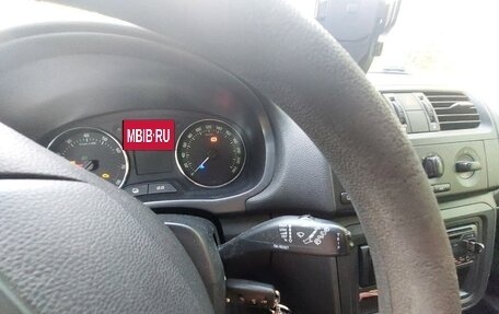 Skoda Fabia II, 2011 год, 700 000 рублей, 7 фотография