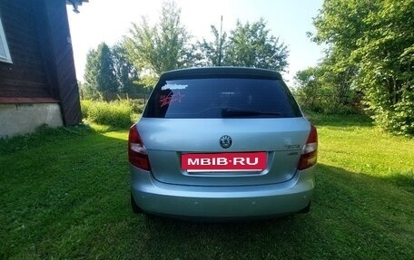 Skoda Fabia II, 2011 год, 700 000 рублей, 8 фотография