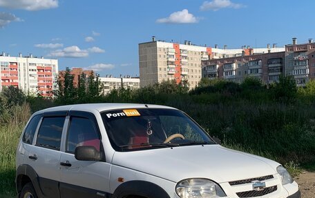 Chevrolet Niva I рестайлинг, 2003 год, 370 000 рублей, 6 фотография