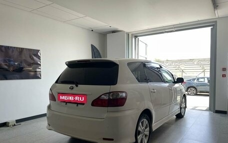 Toyota Ipsum II, 2006 год, 990 000 рублей, 6 фотография
