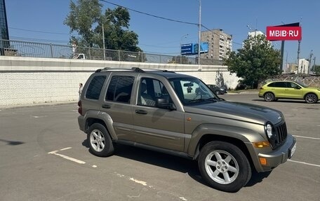 Jeep Cherokee, 2006 год, 750 000 рублей, 3 фотография