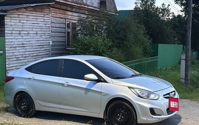 Hyundai Solaris II рестайлинг, 2012 год, 970 000 рублей, 1 фотография
