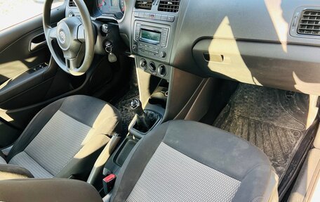 Volkswagen Polo VI (EU Market), 2014 год, 599 000 рублей, 25 фотография