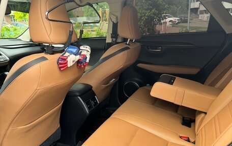 Lexus NX I, 2017 год, 2 700 000 рублей, 9 фотография