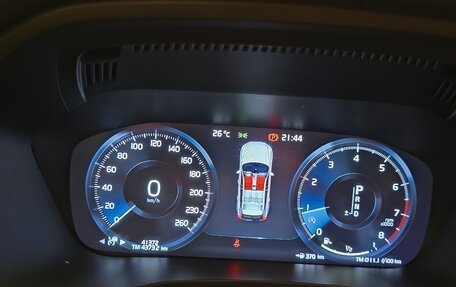 Volvo XC60 II, 2020 год, 4 500 000 рублей, 13 фотография