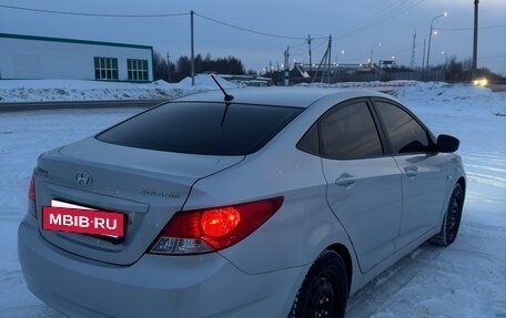 Hyundai Solaris II рестайлинг, 2012 год, 970 000 рублей, 13 фотография