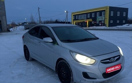 Hyundai Solaris II рестайлинг, 2012 год, 970 000 рублей, 12 фотография