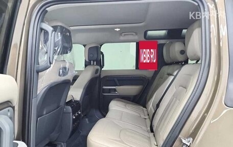 Land Rover Defender II, 2022 год, 7 540 000 рублей, 8 фотография