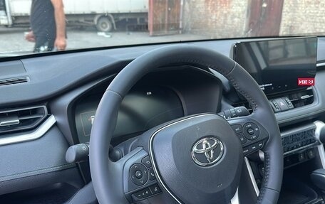 Toyota RAV4, 2025 год, 3 600 000 рублей, 9 фотография