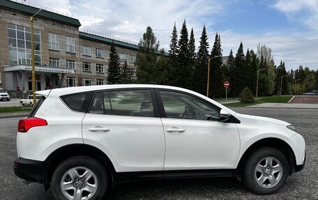 Toyota RAV4, 2013 год, 1 850 000 рублей, 12 фотография
