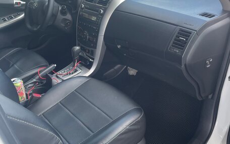 Toyota Corolla, 2011 год, 1 150 000 рублей, 8 фотография