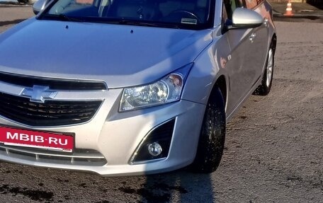 Chevrolet Cruze II, 2013 год, 750 000 рублей, 4 фотография