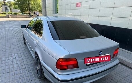 BMW 5 серия, 1998 год, 420 000 рублей, 17 фотография