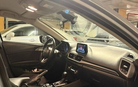 Mazda 3, 2018 год, 1 940 000 рублей, 7 фотография