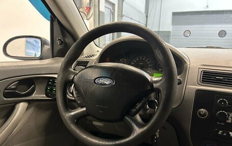 Ford Focus IV, 2005 год, 299 000 рублей, 12 фотография