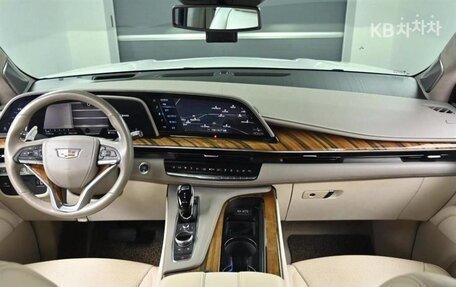 Cadillac Escalade V, 2021 год, 10 760 000 рублей, 6 фотография