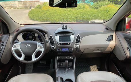 Hyundai ix35 I рестайлинг, 2010 год, 1 100 000 рублей, 20 фотография