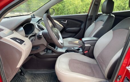 Hyundai ix35 I рестайлинг, 2010 год, 1 100 000 рублей, 16 фотография