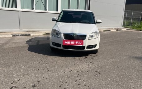 Skoda Fabia II, 2009 год, 350 000 рублей, 3 фотография