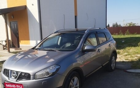 Nissan Qashqai+2 I, 2012 год, 950 000 рублей, 2 фотография