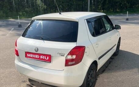 Skoda Fabia II, 2009 год, 350 000 рублей, 8 фотография