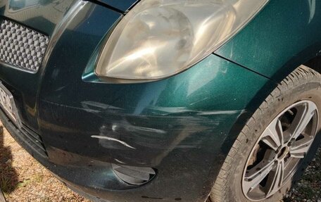 Toyota Yaris III рестайлинг, 2006 год, 400 000 рублей, 9 фотография