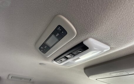 Nissan Serena IV, 2018 год, 2 025 000 рублей, 13 фотография