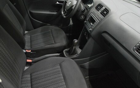 Volkswagen Polo VI (EU Market), 2015 год, 698 000 рублей, 12 фотография