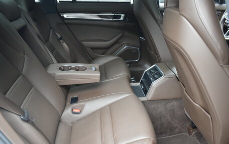 Porsche Panamera II рестайлинг, 2019 год, 9 300 000 рублей, 20 фотография