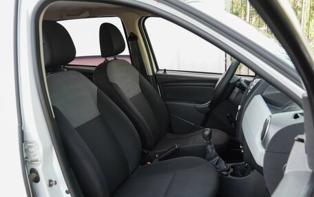 Renault Duster I рестайлинг, 2017 год, 900 000 рублей, 8 фотография
