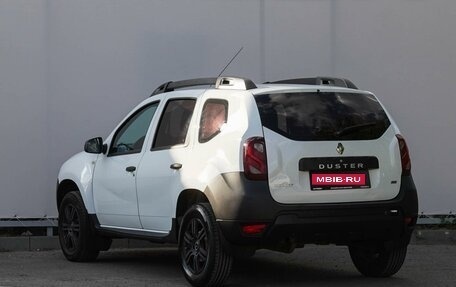 Renault Duster I рестайлинг, 2017 год, 900 000 рублей, 2 фотография