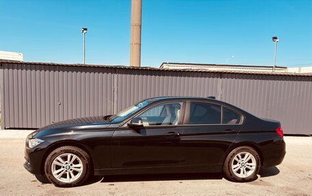 BMW 3 серия, 2018 год, 2 000 000 рублей, 2 фотография