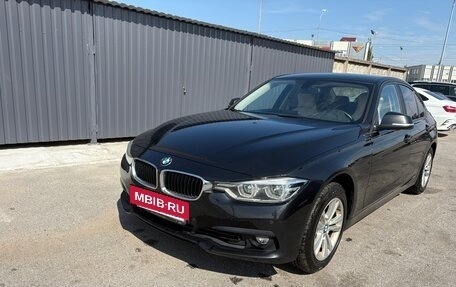 BMW 3 серия, 2018 год, 2 000 000 рублей, 12 фотография