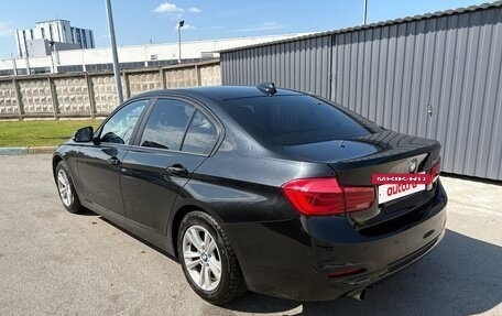 BMW 3 серия, 2018 год, 2 000 000 рублей, 14 фотография