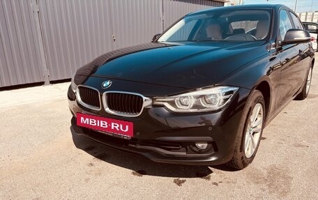 BMW 3 серия, 2018 год, 2 000 000 рублей, 6 фотография