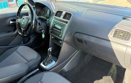 Volkswagen Polo VI (EU Market), 2017 год, 1 020 000 рублей, 11 фотография