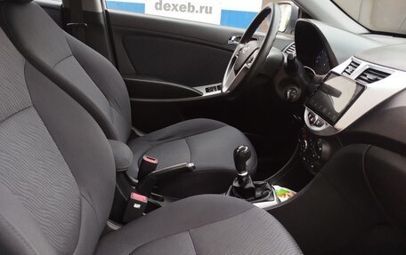 Hyundai Solaris II рестайлинг, 2014 год, 600 000 рублей, 3 фотография