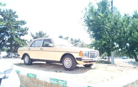 Mercedes-Benz W123, 1981 год, 360 000 рублей, 4 фотография